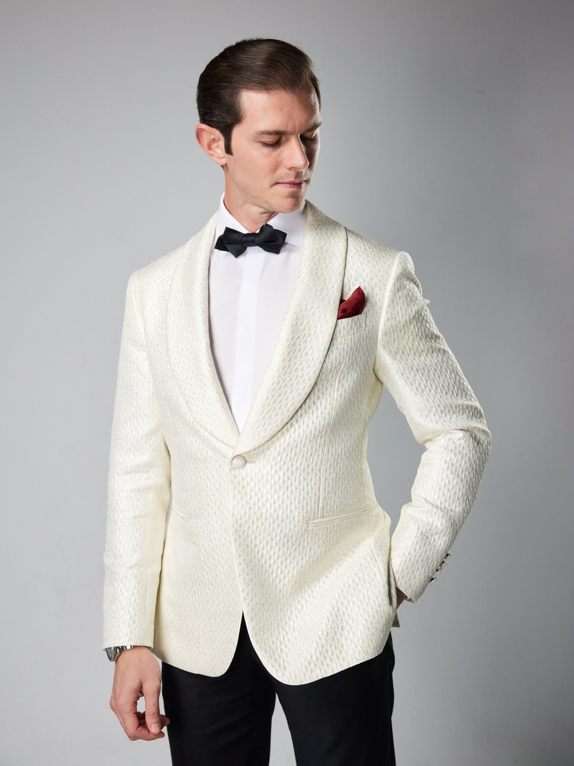 Wedding Suit Colours Explained: What Works (and What Doesn’t)