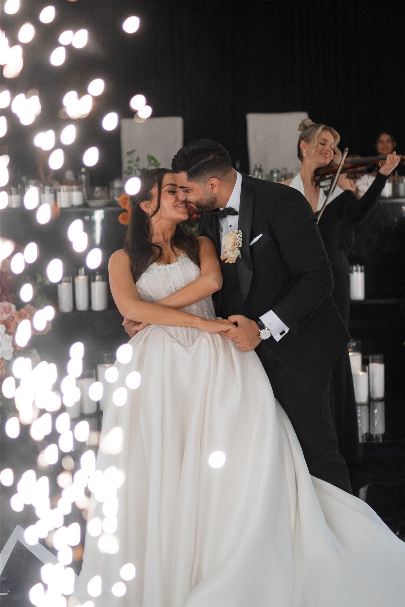 Groom vs Groomsmen Suits: How to Coordinate Without Matching Exactly