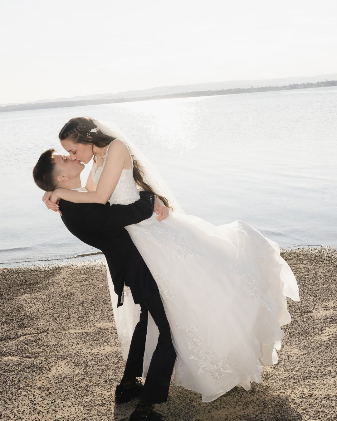 Spring Wedding Suit Style Guide for Men