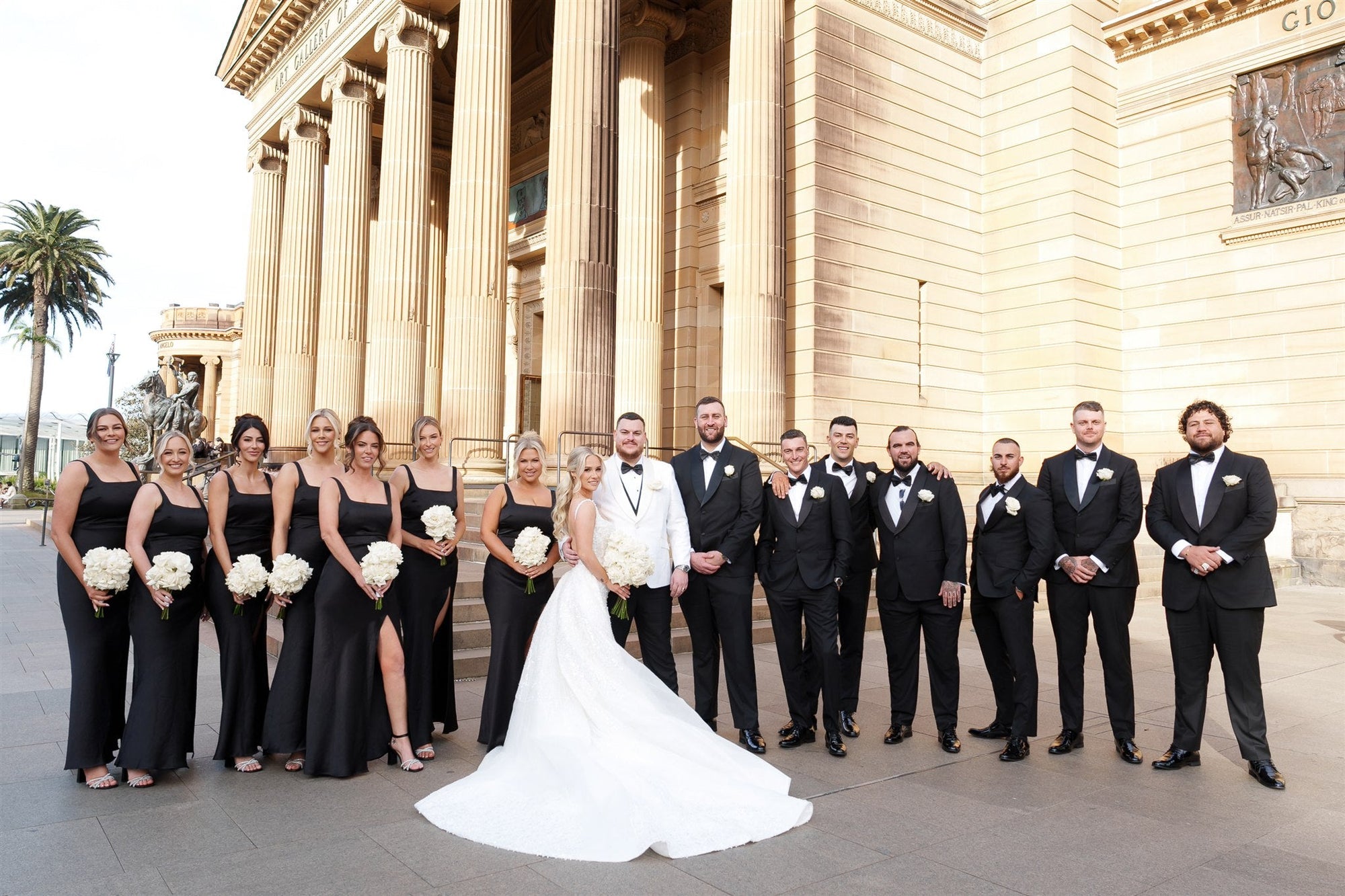 How to Choose a Groom’s Wedding Suit