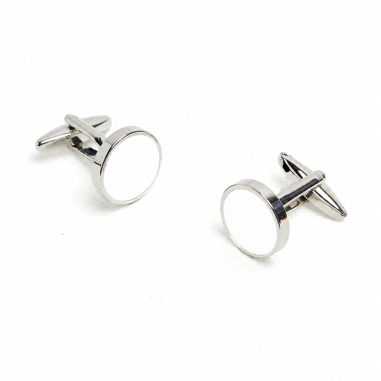 Lupo Bianco White Enamel & Silver Round Cufflinks